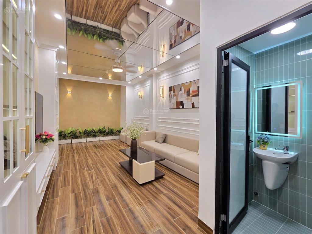 Nhà mặt tiền thái phiên, có thang máy, full nội thất, giá chỉ hơn 14 tỷ