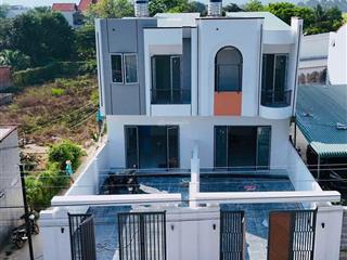 Căn nhà mới 100% diên thạnh sát diên khánh, đường khu dân cư 8m quy hoạch 20m