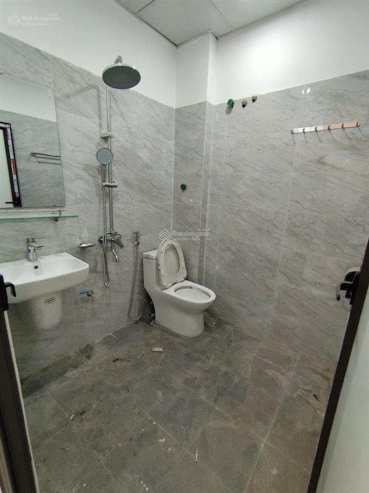 Bán nhà mới 4 tầng biên giang ô tô đỗ cửa chỉ 3,25 tỷ 0963 343 *** thông tin chuẩn 100%