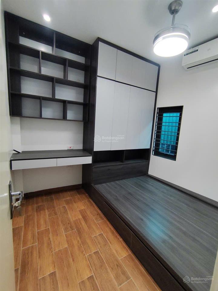 Bán nhà 5 tầng trung tâm phố xốm full nội thất cao cấp giá 4,8 tỷ