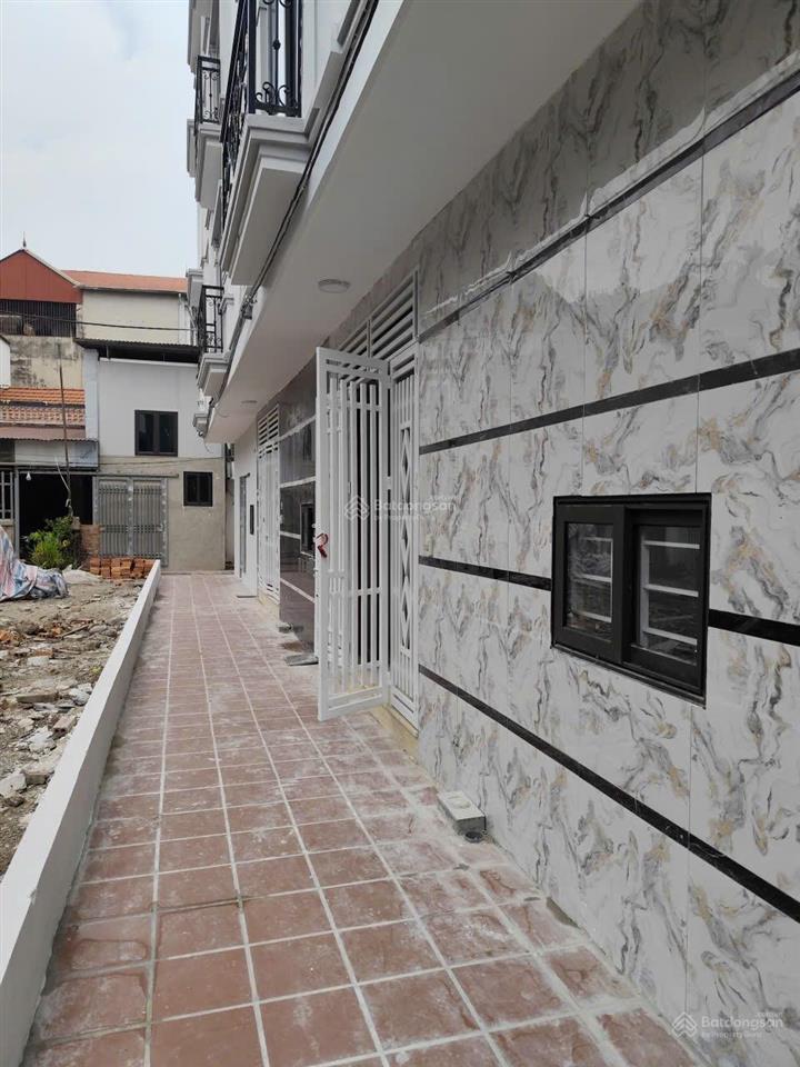 Nhỉnh 3 tỷ sở hữu nhà 4 tầng phúc thành gần ql6, gần cầu mai lĩnh