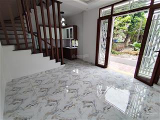 Nhỉnh 3 tỷ sở hữu nhà 4 tầng phúc thành gần ql6, gần cầu mai lĩnh