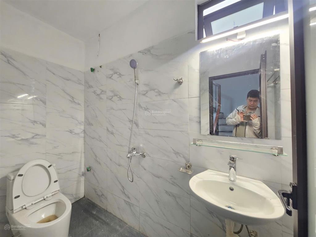 Nhà đẹp phụng châu xây mới 4 tầng giá chỉ 2,55 tỷ