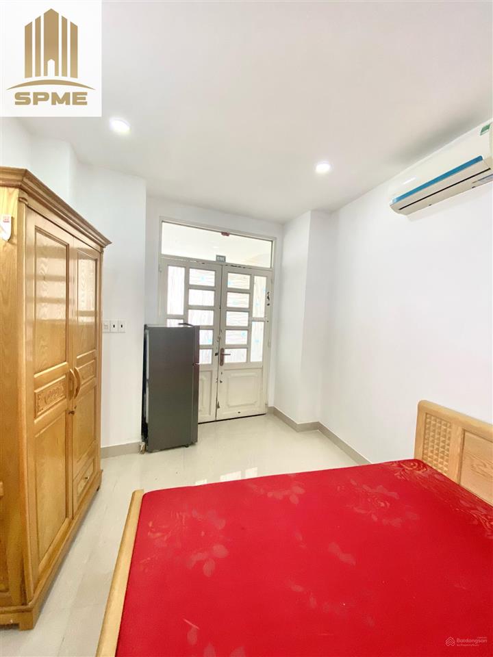 Phòng full nội thất nguyễn hữu cảnh gần vinhome có thang máy
