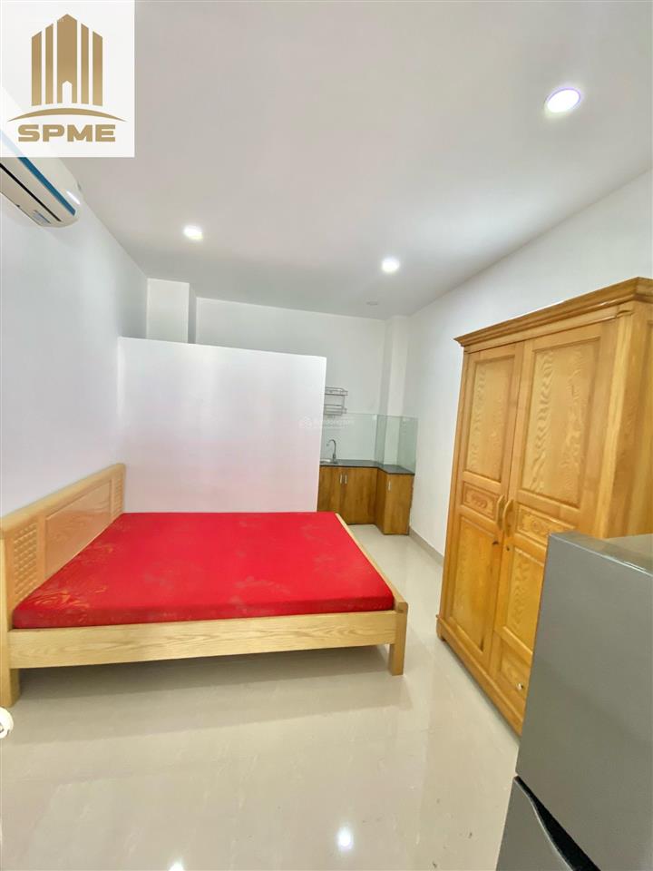 Phòng full nội thất nguyễn hữu cảnh gần vinhome có thang máy