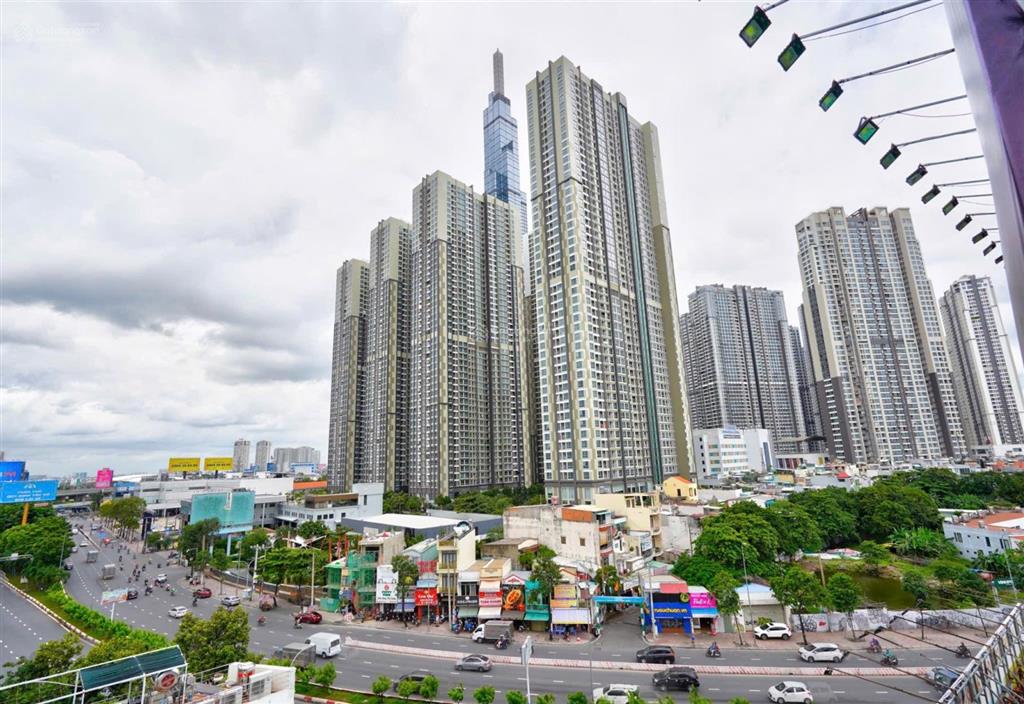 Phòng full nội thất gần vinhome nguyễn hữu cảnh, có thang máy, ko chung chủ