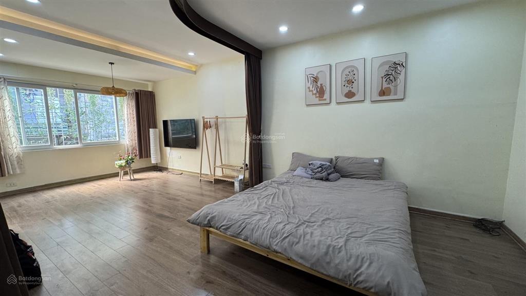 Giá đầu tư...! căn hộ tập thể lê thánh tông siêu đẹp ở ngay 50m2  2 ngủ  4.9 tỷ
