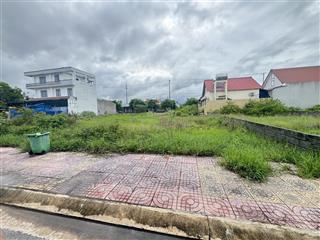 Bán lô đất giá hời khu k8 kế bên đầm thuỷ triều quý anh chị thoải mái  để thương lượng.