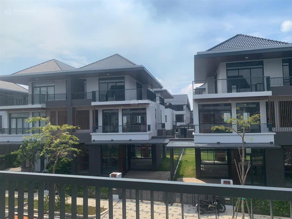 Biệt thự id junction đã có sổ đường lớn cần bán giá 7.5 tỷ!