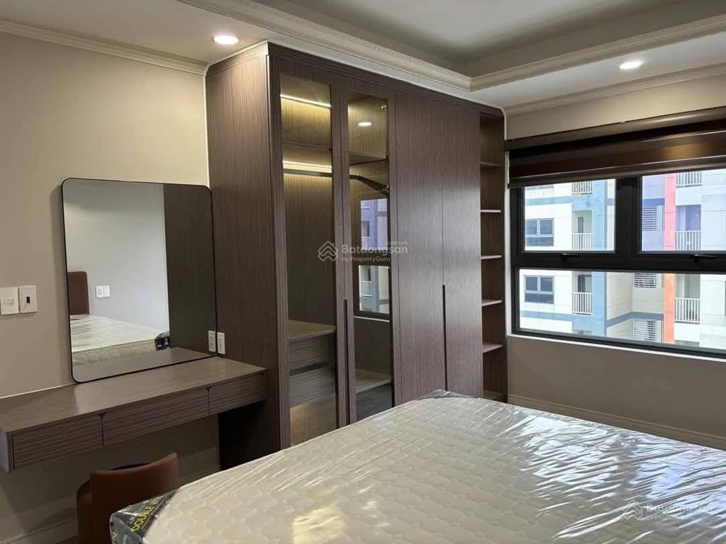 Cho thuê homyland riverside 81m2 2pn 2wc full giá 12,5tr