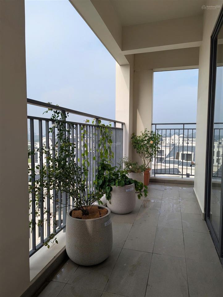 Cần bán gấp căn hộ góc tháp 2  swanbay. 0974 430 ***