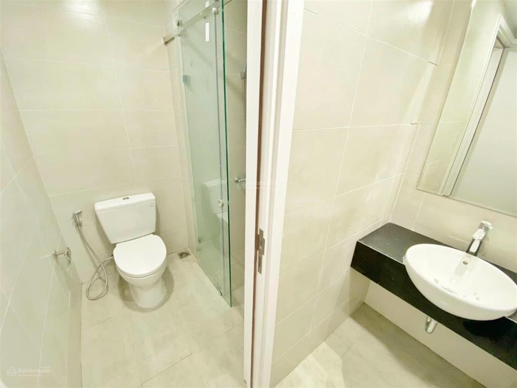Chính chủ căn 1pn+1 ricca 55m2 giá 2tỷ650. sổ hồng sẵn. tặng thêm nội thất. nh cho vay 85%