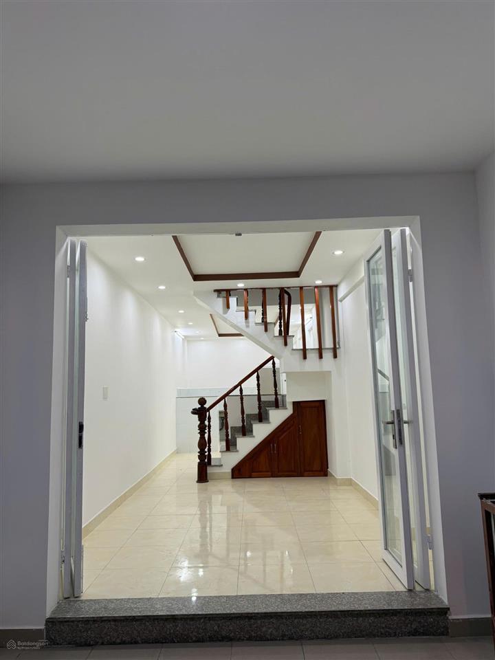 Chính chủ bán nhà hẻm xe hơi, cách lê văn việt 100m, diện tích đất 55m2 tặng nhà kiên cố 3pn,2wc