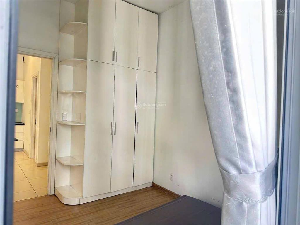 Em cần ra gấp căn hộ hausneo, 2pn, 2wc 69m2 giá chỉ 4 tỷ. tặng nội thất. sổ hồng sẵn