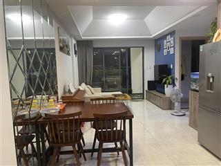 Chính chủ bán căn góc thủ thiêm garden, 2pn, 2wc . sổ hồng sẵn. giá 3,8ty. tặng nội thất