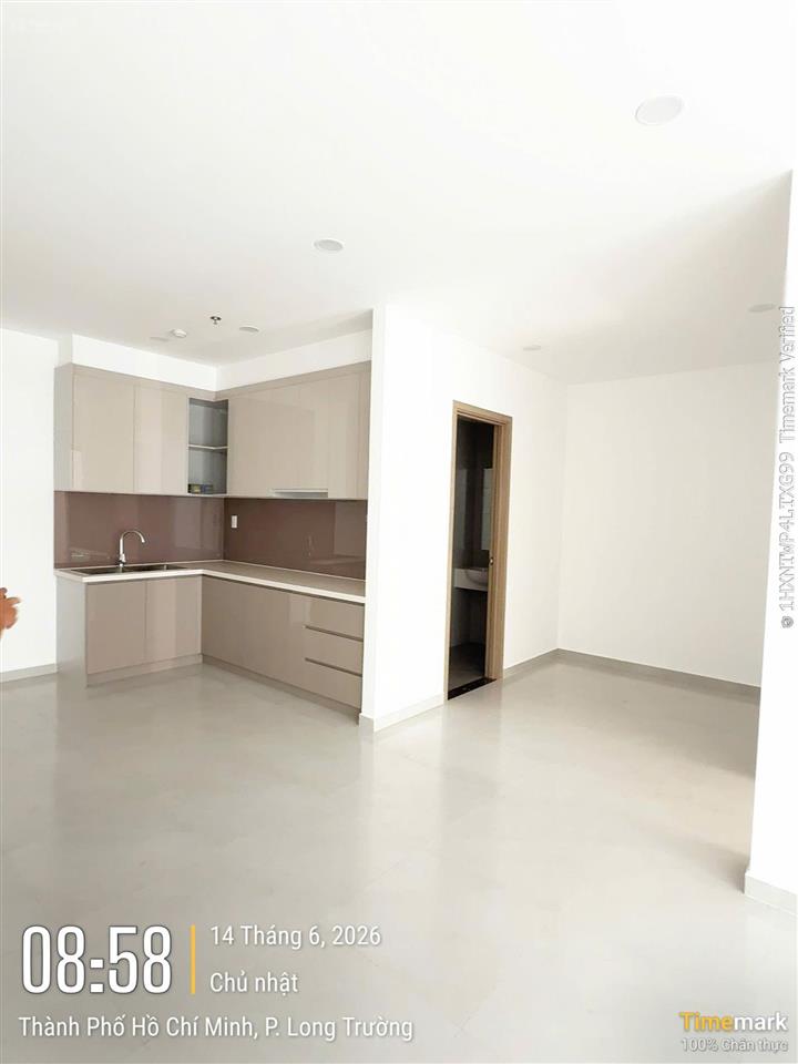 Bán gấp ch mt eastmark 2,8 tỷ, 59,6m², view hồ bơi + landmark. sổ sẵn. hỗ trợ vay