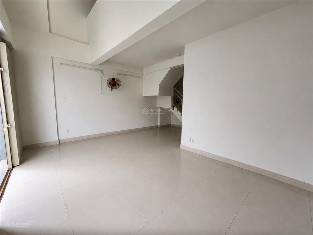 Em cần bán nhanh ch shophouse ehomes q9,sát global, 2 tầng 70m giá 3,9ty. vừa ở vừa kinh doanh được