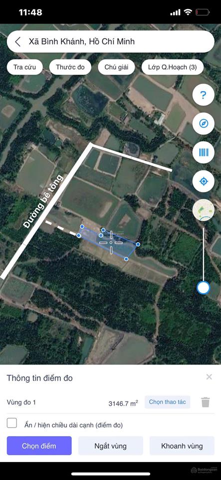 Có lô đất 2100m2 đã lên gò làm côbe đẹp lắm  0918 182 ***