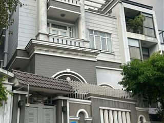 Bán gấp trong tuần biệt thự view sông cực đẹp, mặt tiền trường sa, chỉ 45 tỷ