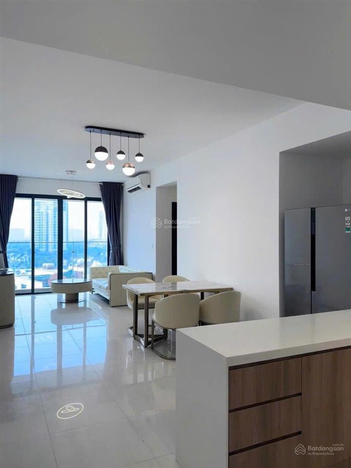 Cho thuê one verandah 3pn  dt 107m2  đầy đủ nội thất. giá thuê 36 triệu/tháng