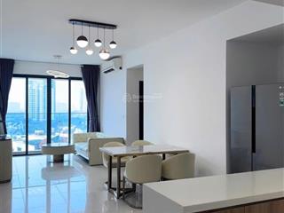 Cho thuê one verandah 3pn  dt 107m2  đầy đủ nội thất. giá thuê 36 triệu/tháng