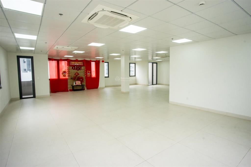 Tầng trệt cho thuê  mặt tiền bát nàn, p. thạnh mỹ lợi (170m2)  vị trí trung tâm. giá thuê 62tr/th