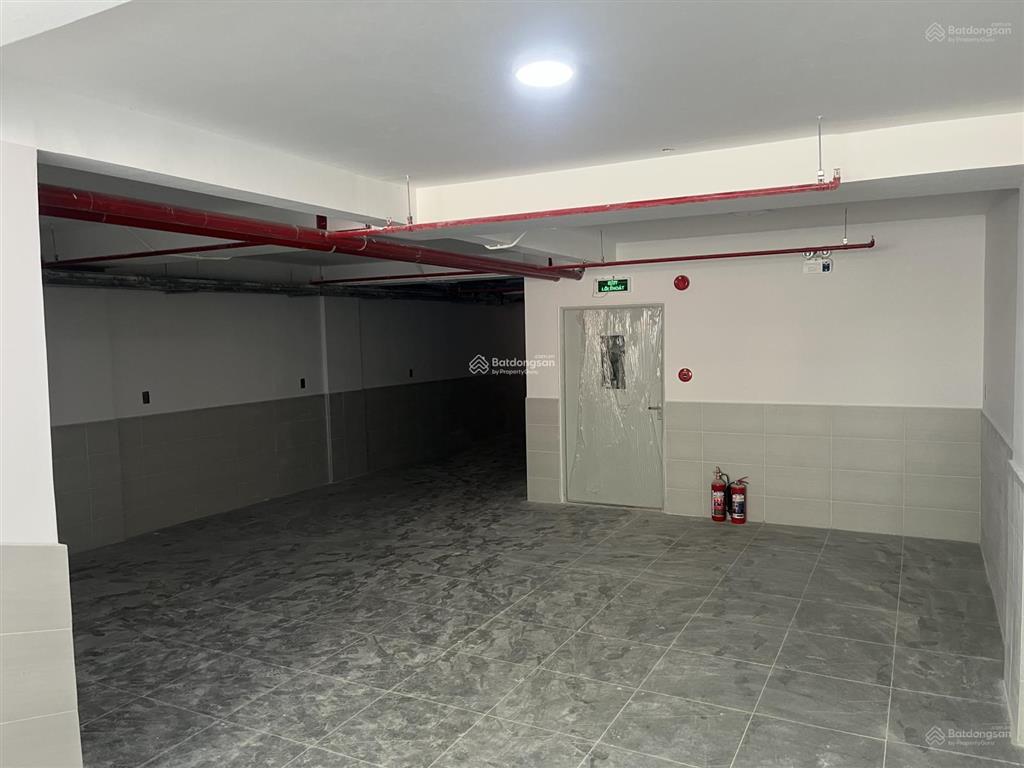 Tòa nhà ngay nguyễn văn kỉnh p. thạnh mỹ lợi 8m*20m, hầm + 7 tầng thang máy. dtsd hơn 1000m2.