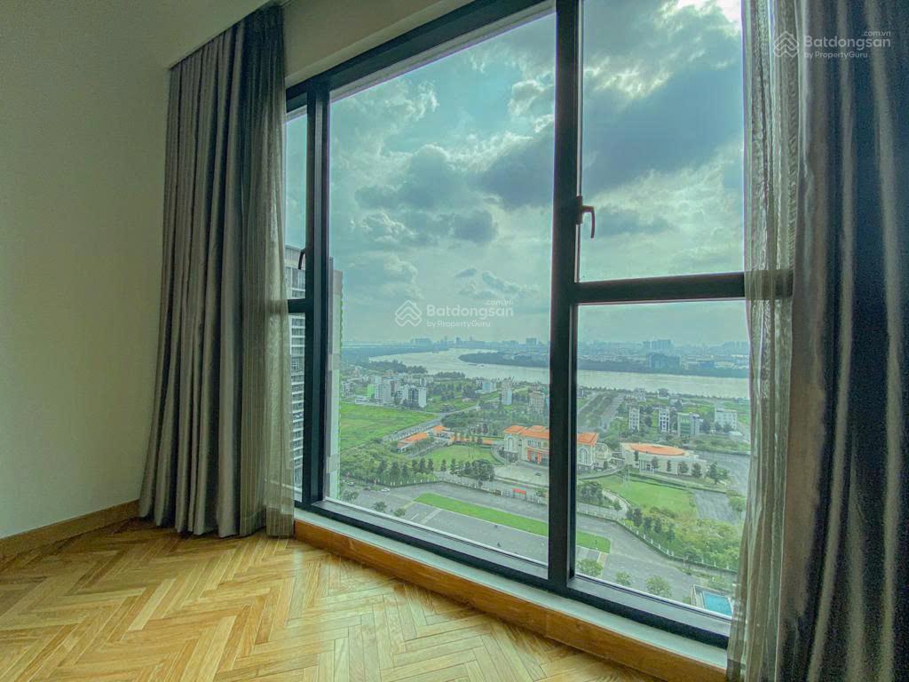 Căn hộ cao cấp feliz en vista! "4pn + 1"  sở hữu view sông (218m2). full nội thất. giá 90tr/th
