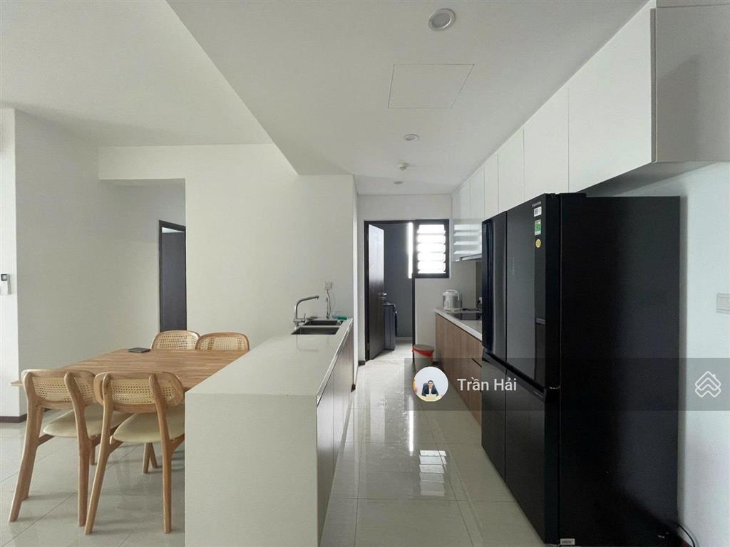 Cho thuê one verandah 3pn  dt 104m2  đầy đủ nội thất. giá thuê 32 triệu/tháng