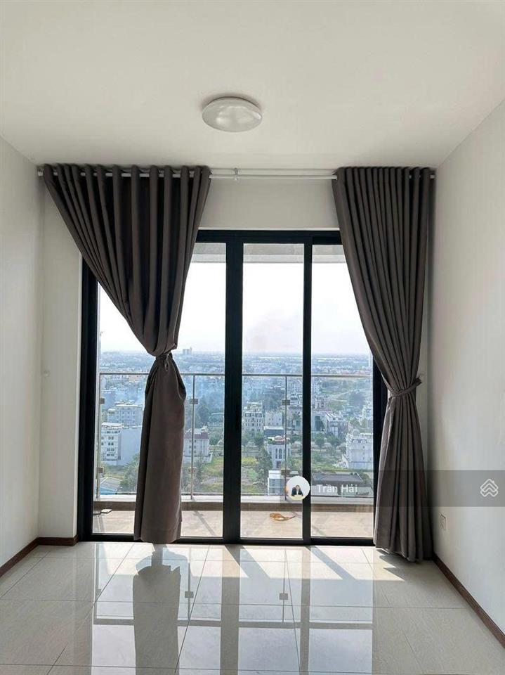 Căn hộ one verandah 1pn  dt 55m2  nội thất cơ bản. giá thuê 15 triệu/tháng.