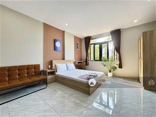 Căn hộ xinh, cửa sổ to  giá tốt  ngay trung tâm quận 10