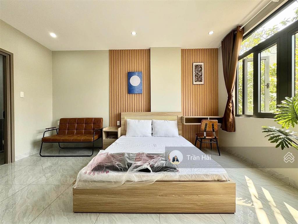 Căn hộ xinh, cửa sổ to  giá tốt  ngay trung tâm quận 10
