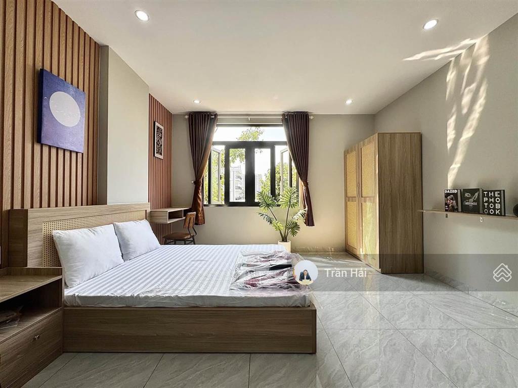 Căn hộ xinh, cửa sổ to  giá tốt  ngay trung tâm quận 10
