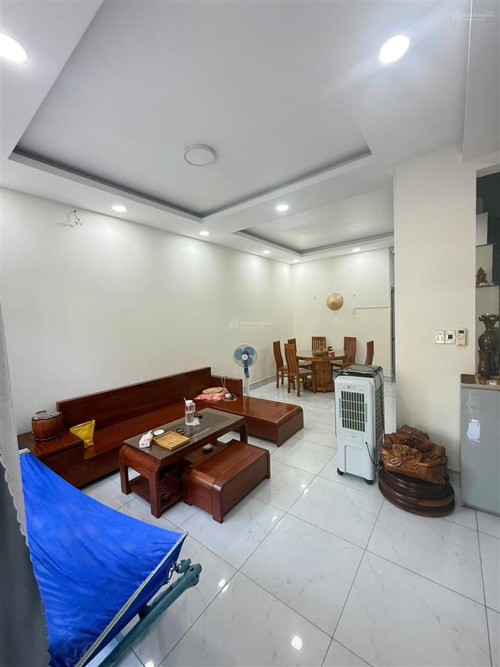 Bán căn nhà phố vườn thiên đàng 1, sổ sẵn đang cho thuê 10 triệu/ tháng.kế kcn mỹ phước 1,2,3,4
