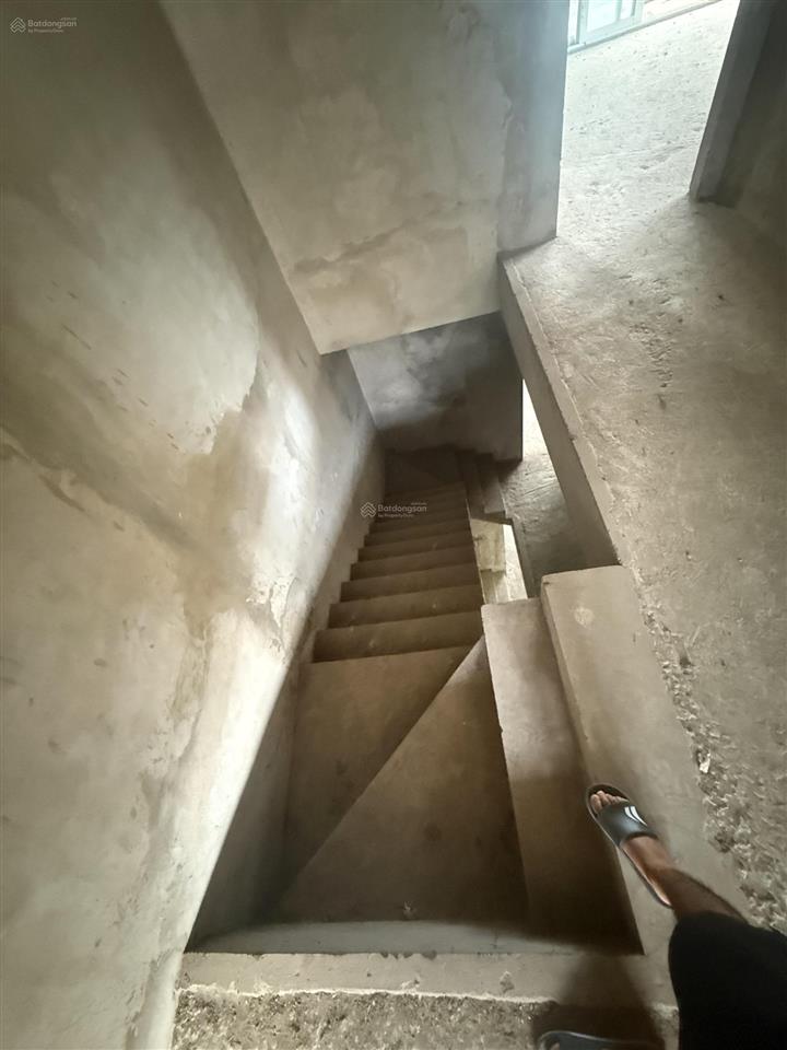 Bán căn góc vườn thiên đàng 1  sổ sẵn hoàn thiện và cho thuê 25 triệu/tháng.