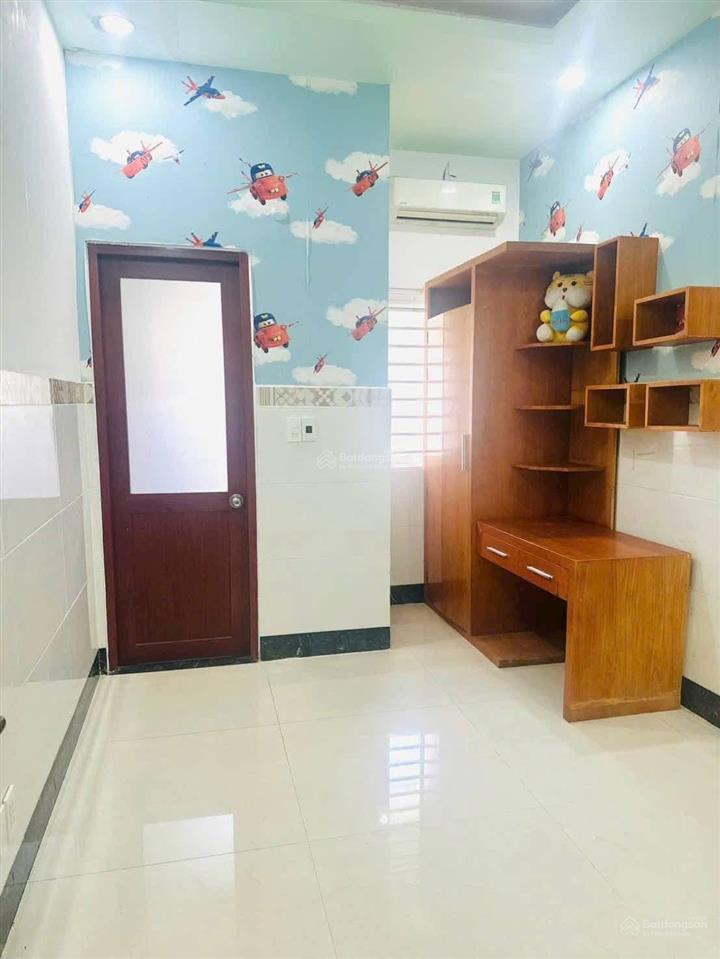 Bán căn 6m vườn thiên đàng 1 sổ sẵn  nội thất và cho thuê 1214 triệu/tháng.