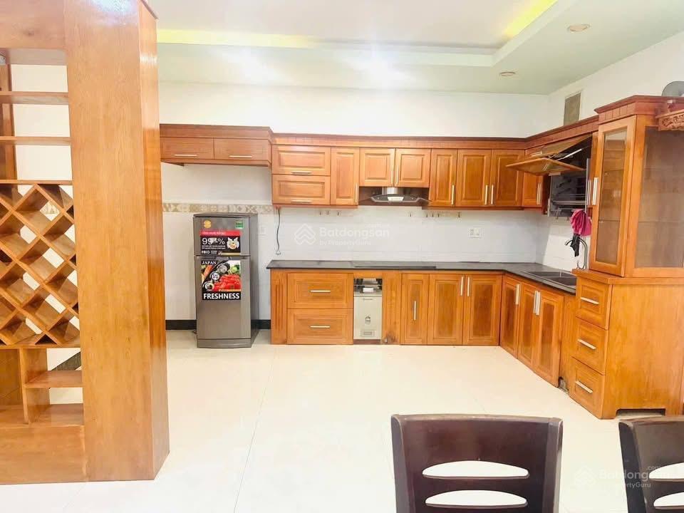 Bán căn 6m vườn thiên đàng 1 sổ sẵn  nội thất và cho thuê 1214 triệu/tháng.