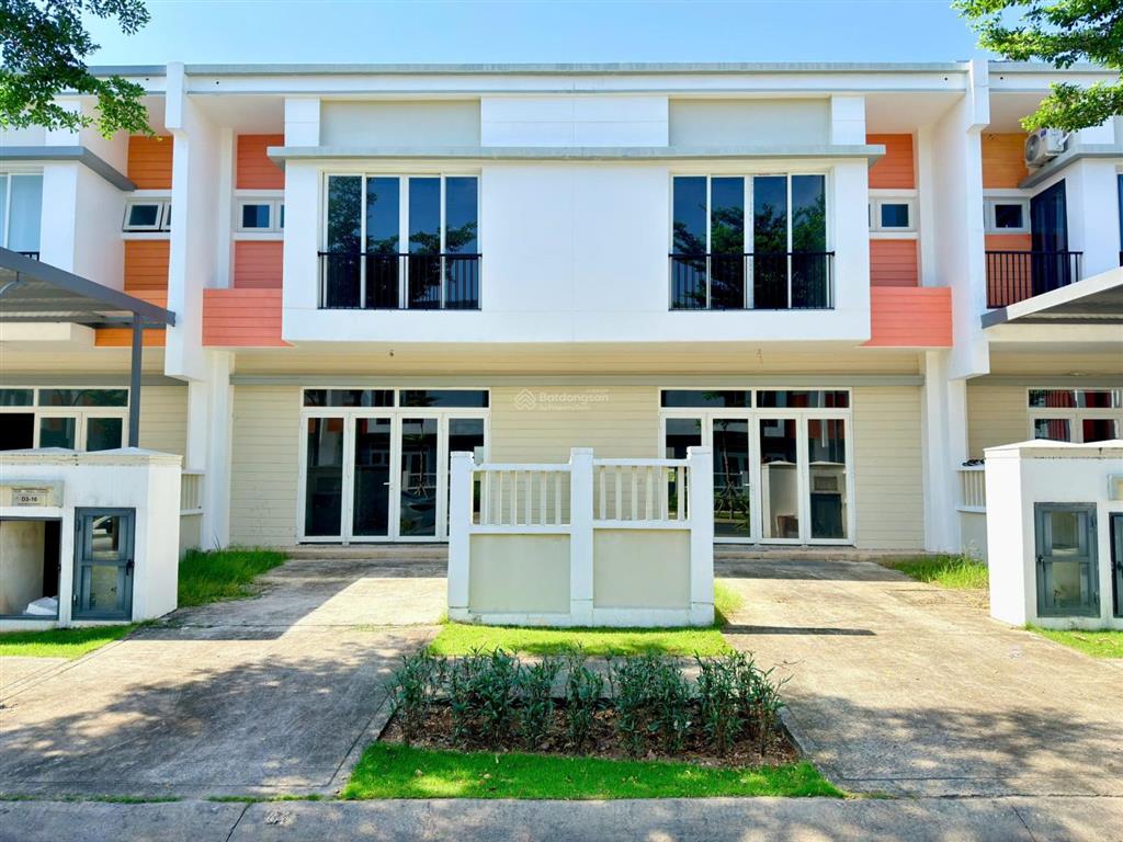 Bán căn 6x20 vườn thiên đàng 2  ecolakes mỹ phước. hoàn thiện và khai thác cho thuê 1618 triệu.