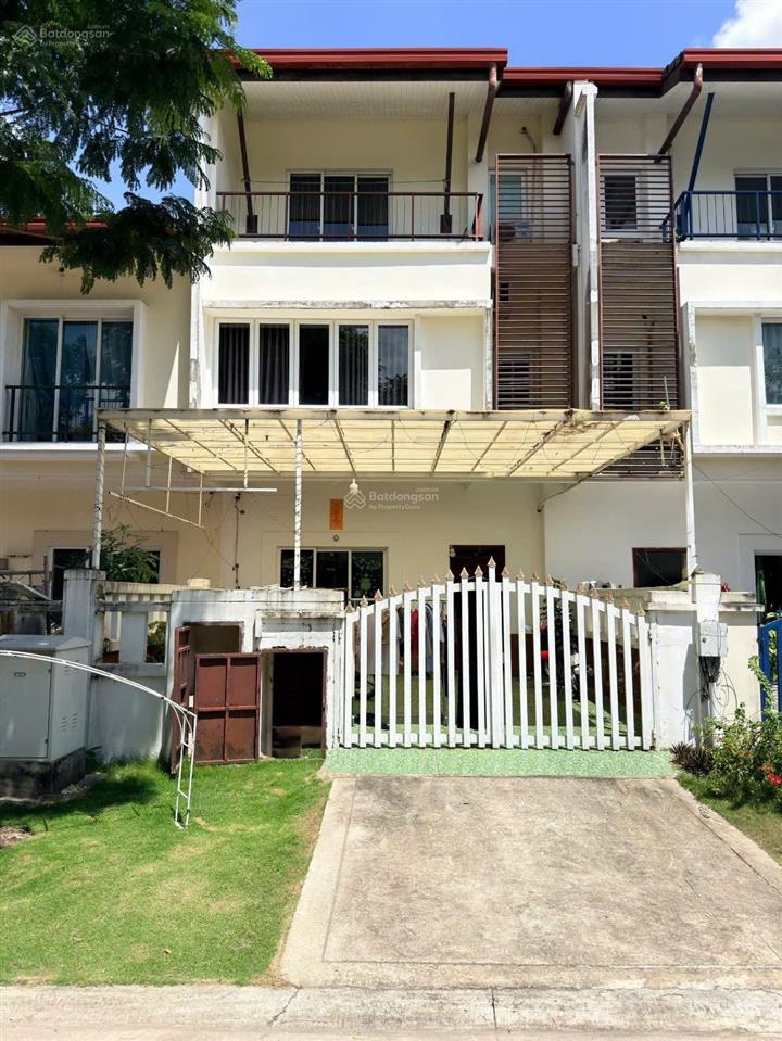 Bán căn kế góc vườn thiên đàng 1sổ sẵn, cạnh hồ bơi chỉ vài bước chân.