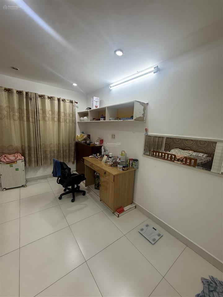 Bán căn 5m sổ sẵn đang có hợp đồng thuê 10 triệu/tháng.