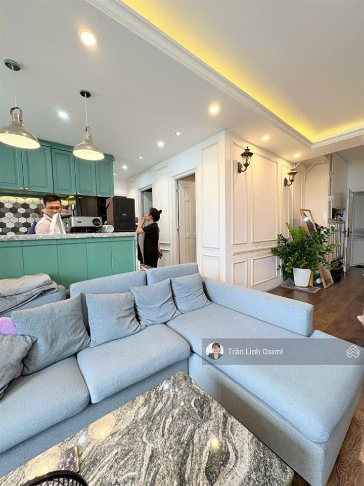 Bán chung cư ngay "biển sài gòn"  căn góc chung cư splendor  dt 82m2  giá 4 tỷ 050