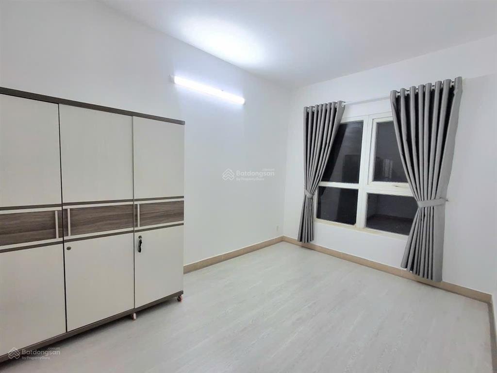 Chính chủ cần bán chung cư phú gia hưng 54m2  giá chỉ 2.45 tỉ  có sổ ạ