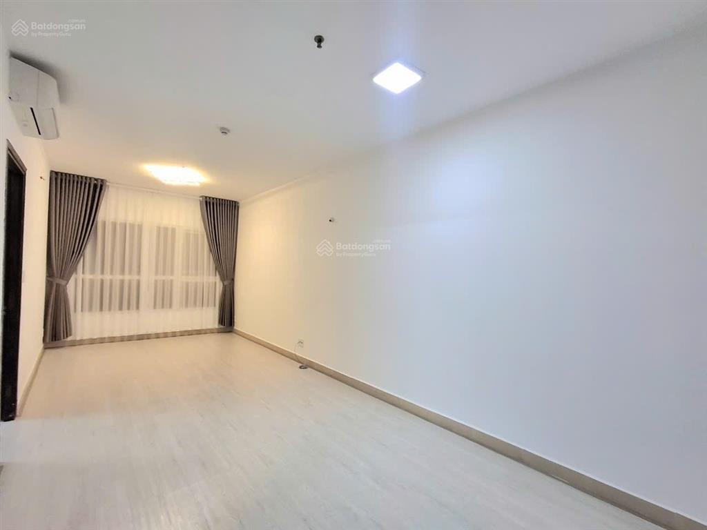 Chính chủ cần bán chung cư phú gia hưng 54m2  giá chỉ 2.45 tỉ  có sổ ạ