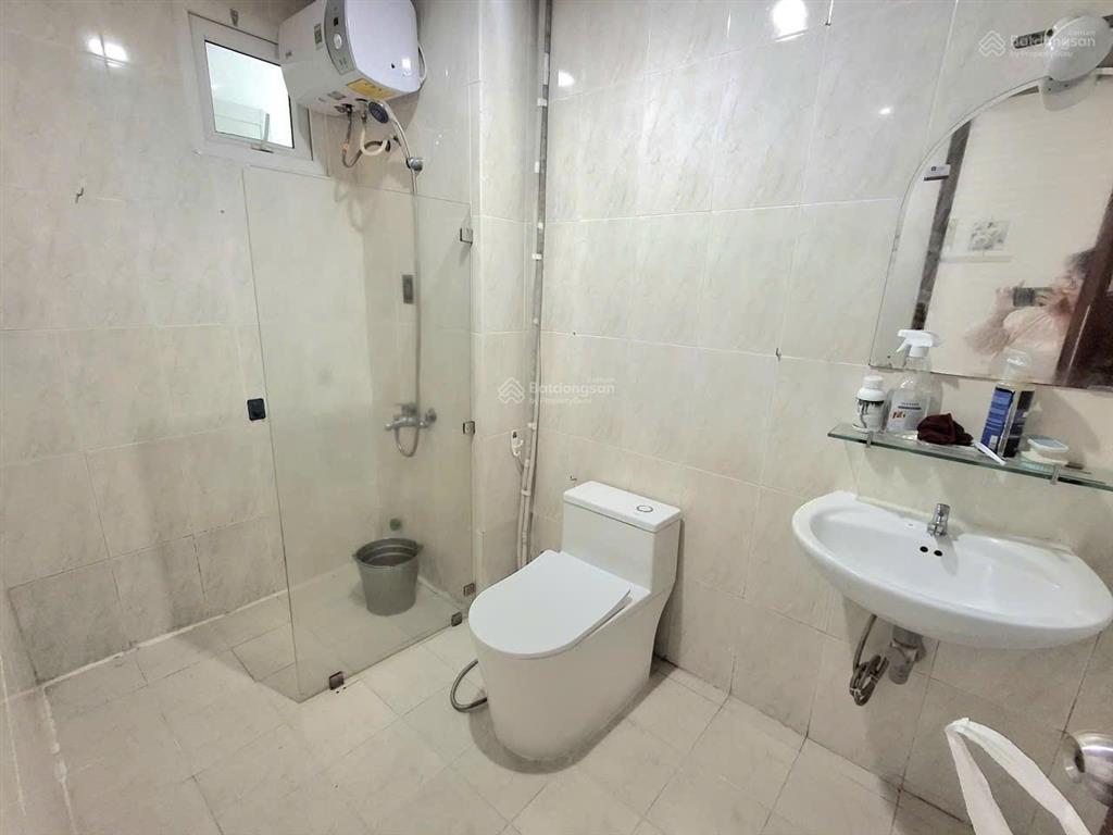 Chính chủ cần bán chung cư phú gia hưng 54m2  giá chỉ 2.45 tỉ  có sổ ạ