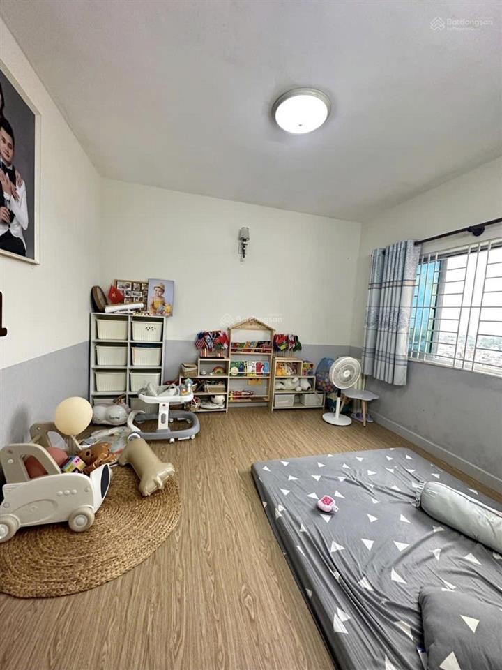 3,85 tỉ  96m2  có sổ  bán căn 3 phòng ngủ chung cư an lộc ^^