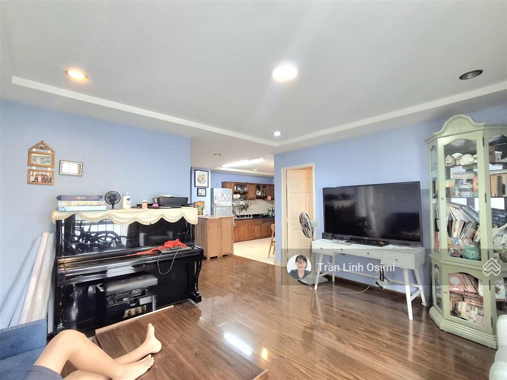 Bán chung cư ngay "biển sài gòn"  căn góc chung cư splendor  dt 82.2m2  giá 4,1 tỷ