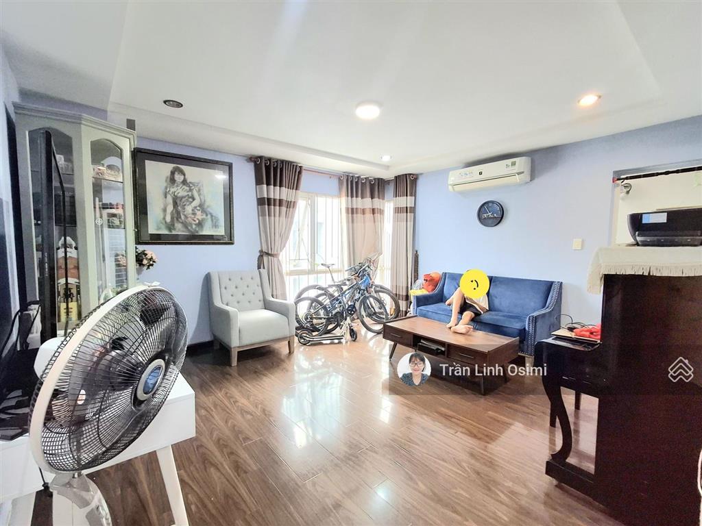 Bán chung cư ngay "biển sài gòn"  căn góc chung cư splendor  dt 82.2m2  giá 4,1 tỷ
