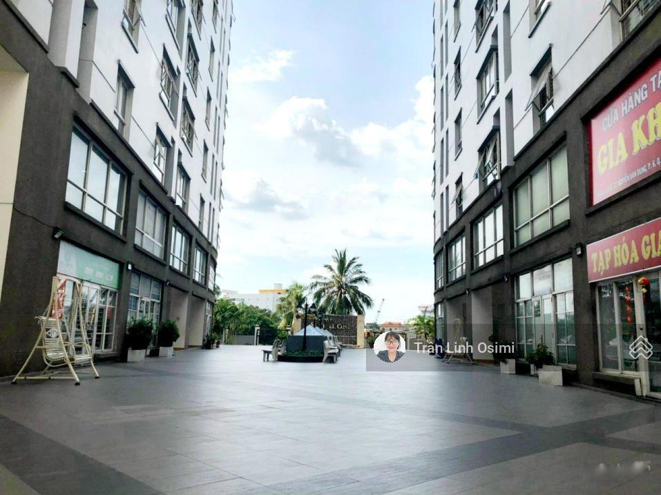 Bán chung cư ngay "biển sài gòn"  căn góc chung cư splendor  dt 82.2m2  giá 4,1 tỷ