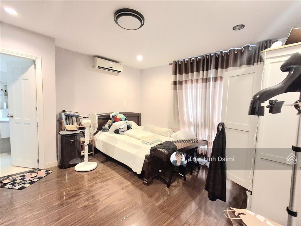 Bán chung cư ngay "biển sài gòn"  căn góc chung cư splendor  dt 82.2m2  giá 4,1 tỷ