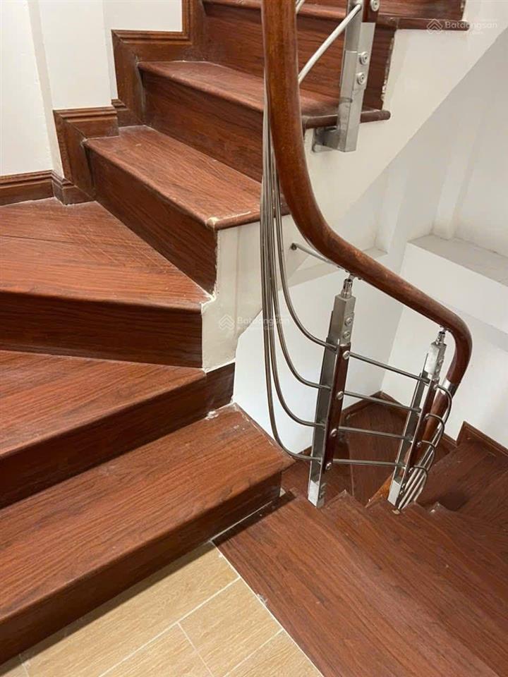 Hàng hiếm triều khúc  32m2  mặt ngõ thông  10m ra bãi ô tô  kinh doanh  6.95 tỷ